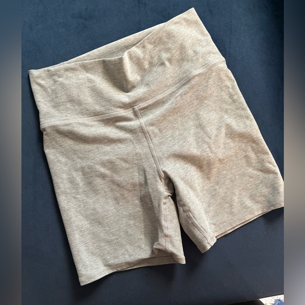 Women's Vuori High-Rise Seamless Bike Shorts - Gray green